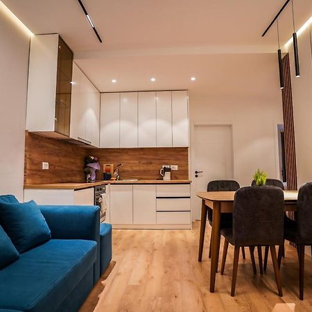 Hidden Gem Tirana 2Br Comfort In Historic Zone Esterno foto