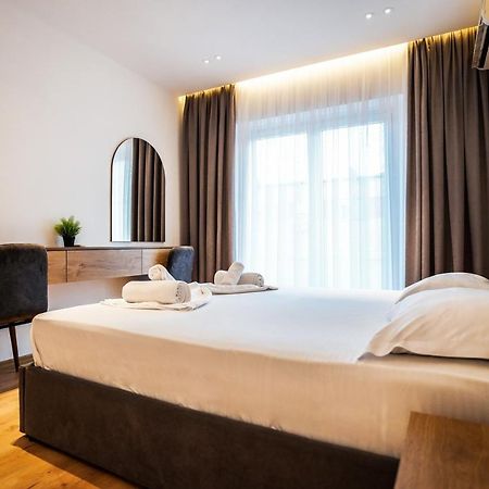 Hidden Gem Tirana 2Br Comfort In Historic Zone Esterno foto