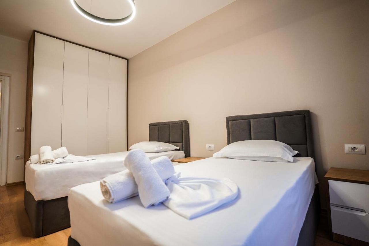 Hidden Gem Tirana 2Br Comfort In Historic Zone Esterno foto
